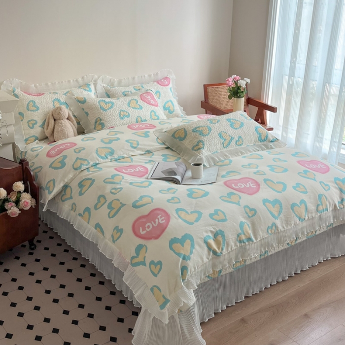 91家纺网 家纺一手货源 找家纺 添越 2024小清新韩版蕾丝花边纯棉夹棉床盖三件套全棉天使之心