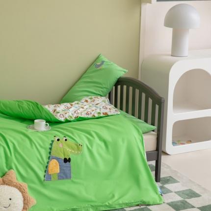 91家纺网 家纺一手货源 找家纺 总喜多兔 2023新款40支13372纯棉小小梦绣花幼儿园被子三件套