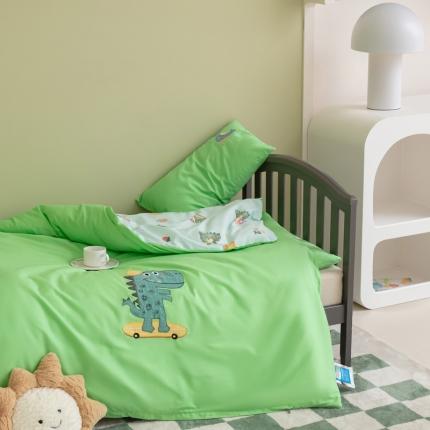 91家纺网 家纺一手货源 找家纺 总喜多兔 2023新款40支13372纯棉小小梦绣花幼儿园被子三件套