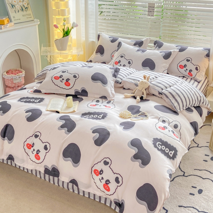 91家纺网 家纺一手货源 找家纺 红日子 2023新款斜纹印花四件套 梦洛依熊