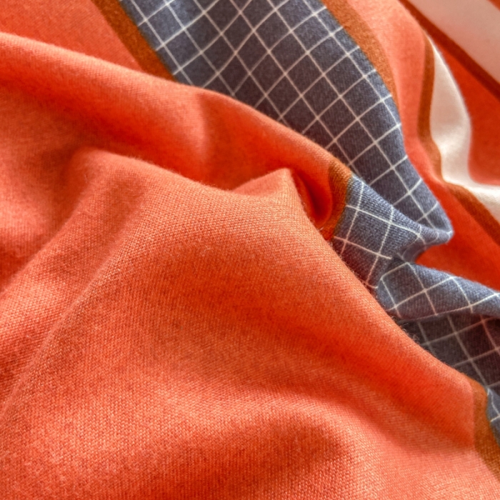 91家纺网 家纺一手货源 找家纺 红日子 2023新款斜纹印花四件套 摩登夜曲