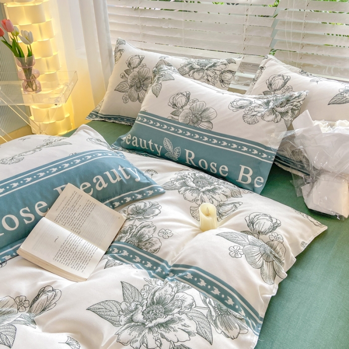 91家纺网 家纺一手货源 找家纺 红日子 2023新款斜纹印花四件套 浓情花韵