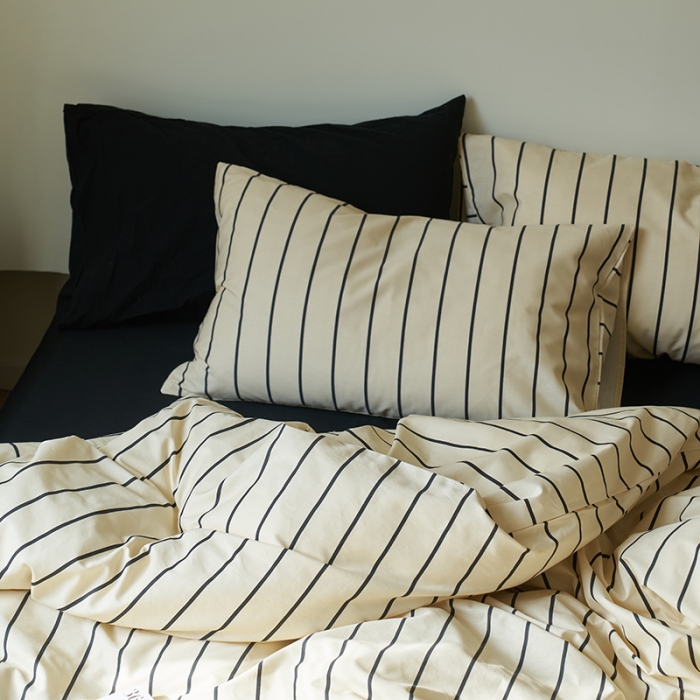 91家纺网 家纺一手货源 找家纺 窝米 2023新款13370全棉四件套简约风系列四件套 落日