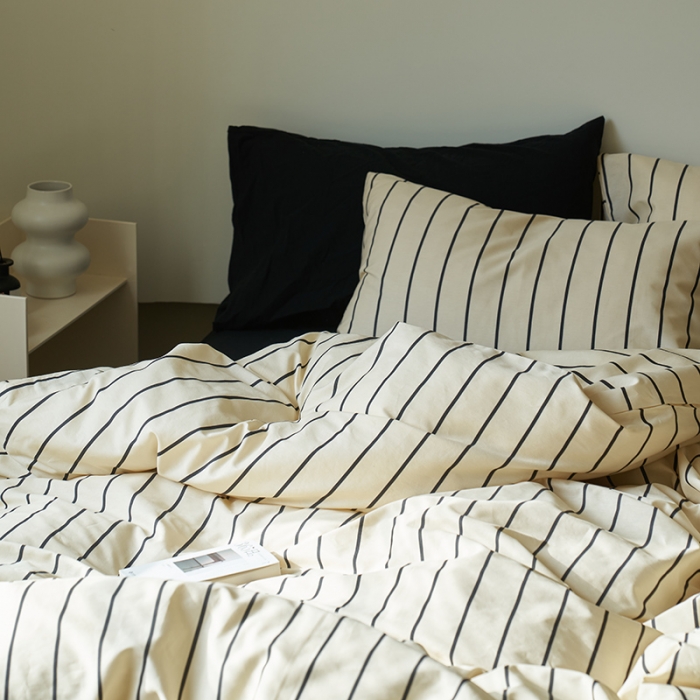 91家纺网 家纺一手货源 找家纺 窝米 2023新款13370全棉四件套简约风系列四件套 落日