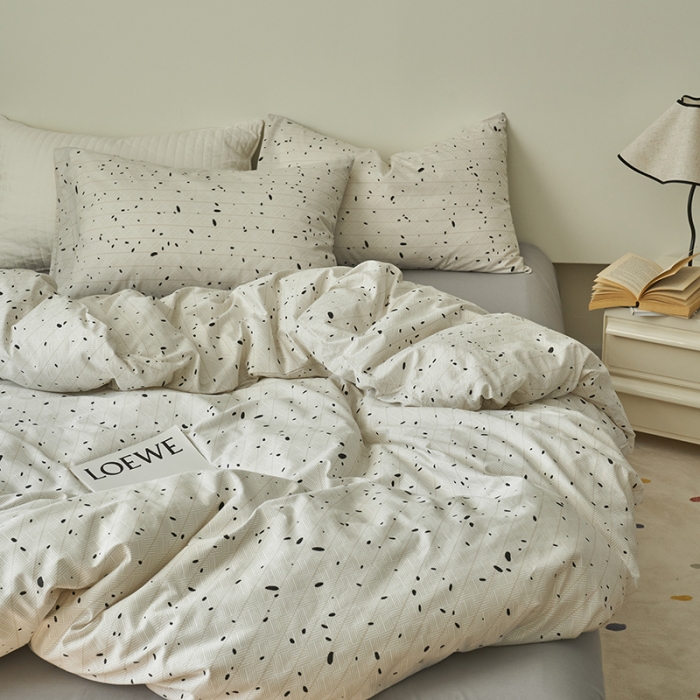 91家纺网 家纺一手货源 找家纺 窝米 2023新款13370全棉四件套简约风系列四件套 平行时空