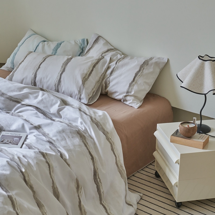 91家纺网 家纺一手货源 找家纺 窝米 2023新款13370全棉四件套简约风系列四件套 威德尔卡其