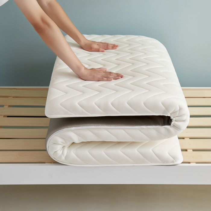 91家纺网 家纺一手货源 找家纺 锦丝钰床垫 2023新款学生A类大豆床垫 白色