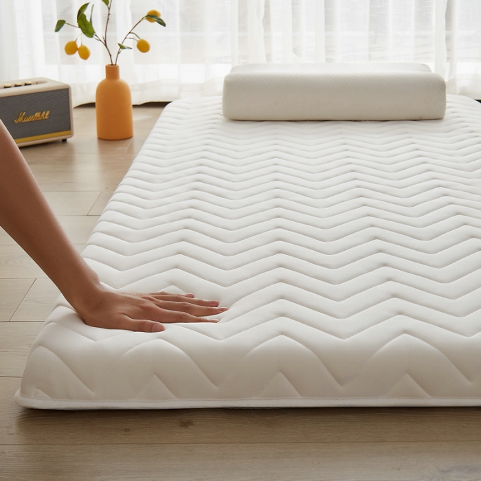 91家纺网 家纺一手货源 找家纺 锦丝钰床垫 2023新款学生A类大豆床垫 白色