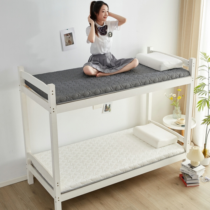 91家纺网 家纺一手货源 找家纺 锦丝钰床垫 2025新款学生多功能冰藤针织棉双面四季两用床垫 格子白