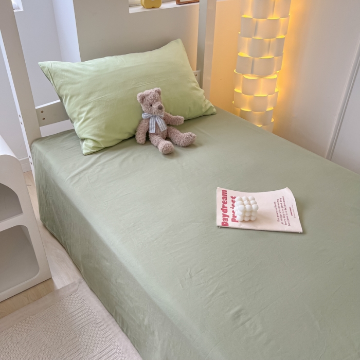 91家纺网 家纺一手货源 找家纺 盼季 2023新款无印风格子纯色水洗棉四件套 果绿深绿