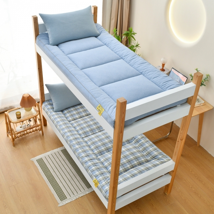 91家纺网 家纺一手货源 找家纺 总鑫钰 2023新款学生宿舍专用全棉色织床褥垫褥软床垫整张羽丝棉填充