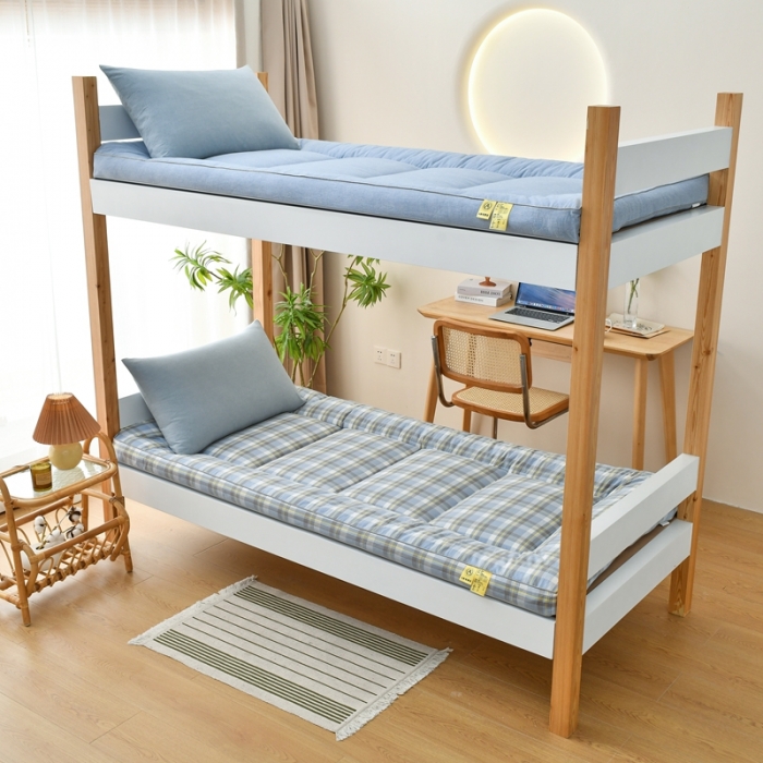 91家纺网 家纺一手货源 找家纺 总鑫钰 2023新款学生宿舍专用全棉色织床褥垫褥软床垫整张羽丝棉填充