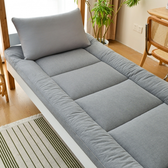 91家纺网 家纺一手货源 找家纺 鑫钰 2023新款学生宿舍专用全棉色织床褥垫褥软床垫整张羽丝棉填充 冰山灰