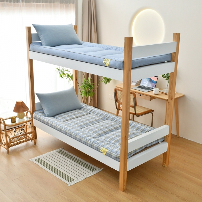 91家纺网 家纺一手货源 找家纺 鑫钰 2023新款学生宿舍专用全棉色织床褥垫褥软床垫整张羽丝棉填充 丁香蓝格