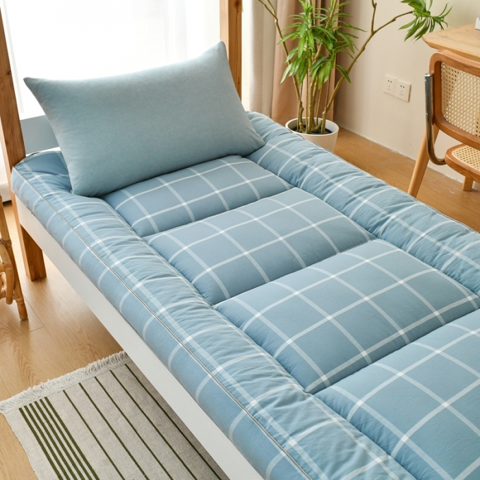 91家纺网 家纺一手货源 找家纺 鑫钰 2023新款学生宿舍专用全棉色织床褥垫褥软床垫整张羽丝棉填充 蓝大格