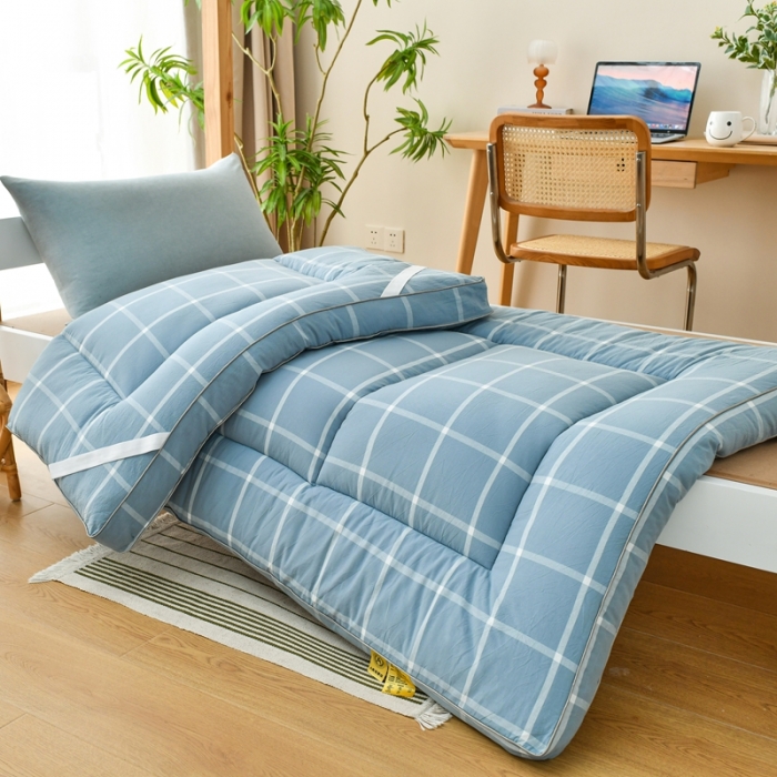 91家纺网 家纺一手货源 找家纺 鑫钰 2023新款学生宿舍专用全棉色织床褥垫褥软床垫整张羽丝棉填充 蓝大格