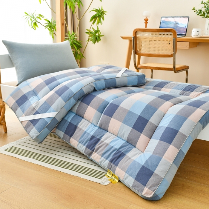 91家纺网 家纺一手货源 找家纺 鑫钰 2023新款学生宿舍专用全棉色织床褥垫褥软床垫整张羽丝棉填充 七彩格蓝