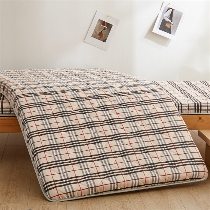 91家纺网 家纺一手货源 找家纺 寐珂 2025新款水洗棉棉花床垫系列-学生款 宝莉小格