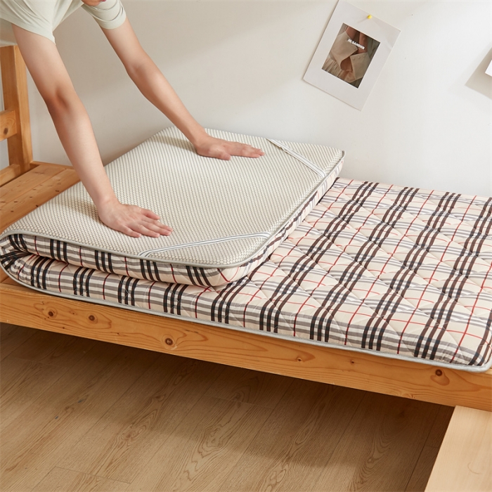 91家纺网 家纺一手货源 找家纺 寐珂 2025新款水洗棉棉花床垫系列-学生款 宝莉小格