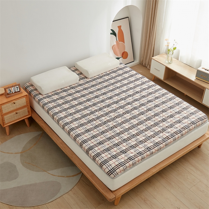 91家纺网 家纺一手货源 找家纺 寐珂 2025新款水洗棉棉花床垫系列-双人床 宝莉小格