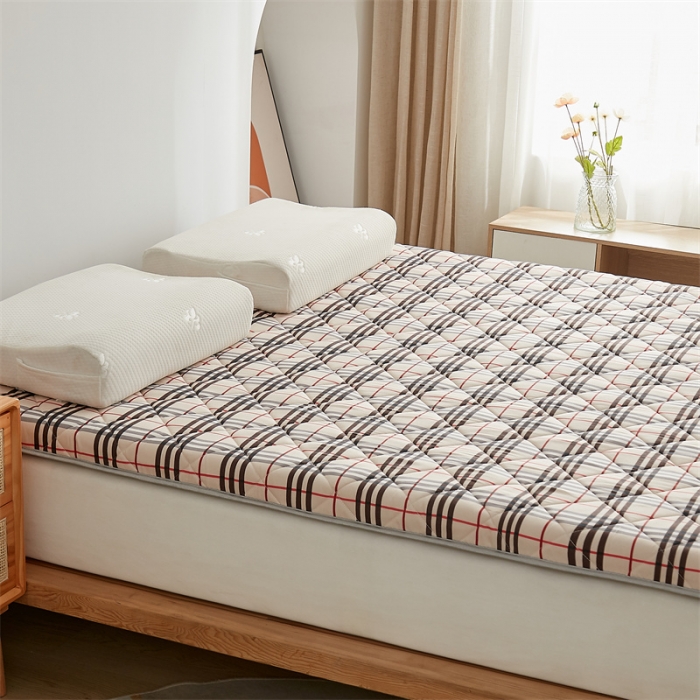 91家纺网 家纺一手货源 找家纺 寐珂 2025新款水洗棉棉花床垫系列-双人床 宝莉小格
