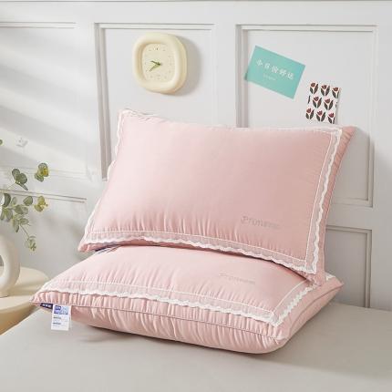 91家纺网 家纺一手货源 找家纺 （总）歌历斯  2023新款滚边烫钻蓬松舒睡玻尿酸纤维亲肤枕