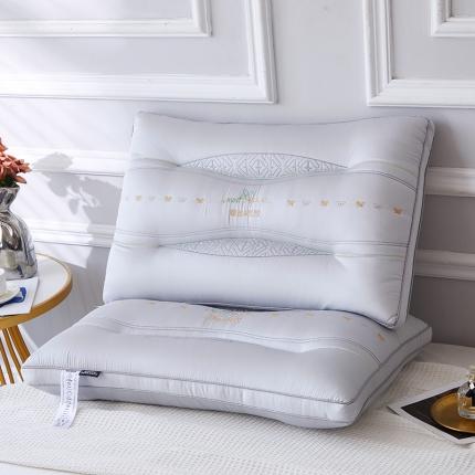 91家纺网 家纺一手货源 找家纺 （总）歌历斯 2023新款臻丝乳胶枕枕头枕芯48*74cm