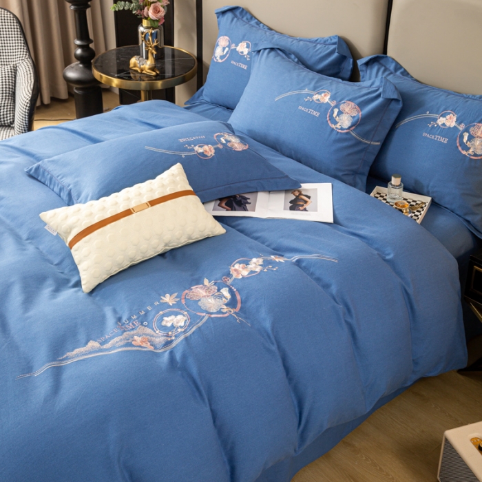 91家纺网 家纺一手货源 找家纺 昊翔2024新款绣花全棉磨毛刺绣工艺款四件套量大优惠花意浓-摩卡蓝