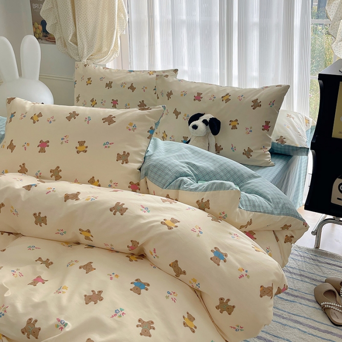 91家纺网 家纺一手货源 找家纺 桃子 2023新款ins韩系少女心碎花小清新卡通纯棉系列四件套 棉-饼干熊