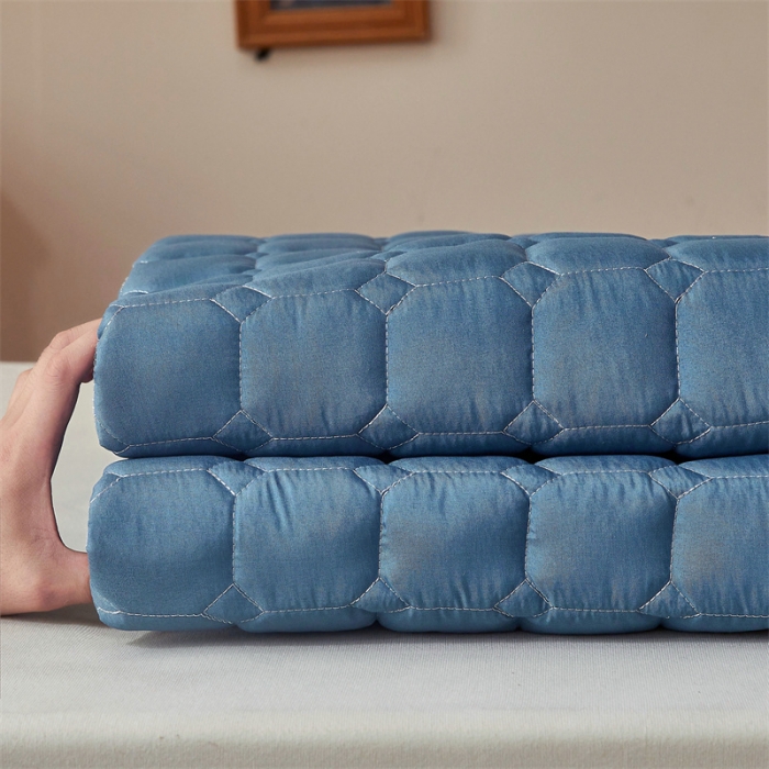 91家纺网 家纺一手货源 找家纺 雯豆学生宿舍上下铺床护垫软垫子加厚榻榻米防滑床褥子 玉米床褥-蓝灰