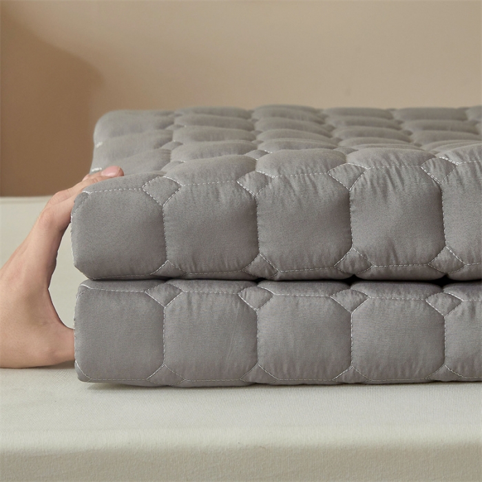 91家纺网 家纺一手货源 找家纺 雯豆学生宿舍上下铺床护垫软垫子加厚榻榻米防滑床褥子 玉米床褥-青灰