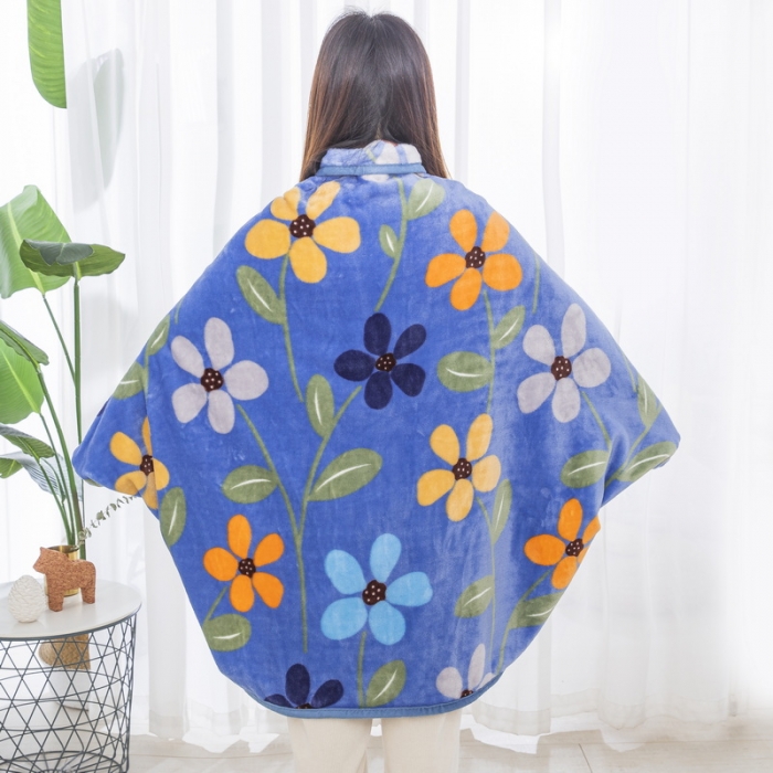 91家纺网 家纺一手货源 找家纺 恋尚羽 2025秋冬爆款印花披肩毯盖毯 花海蓝