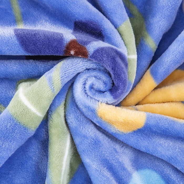 91家纺网 家纺一手货源 找家纺 恋尚羽 2025秋冬爆款印花披肩毯盖毯 花海蓝