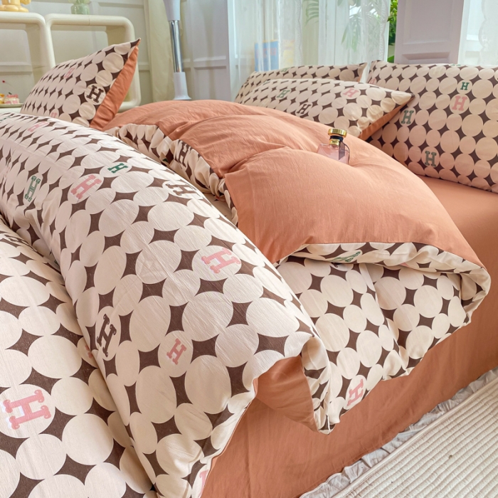 91家纺网 家纺一手货源 找家纺 红日子 2024新款水洗棉麻双层纱四件套 薇薇安