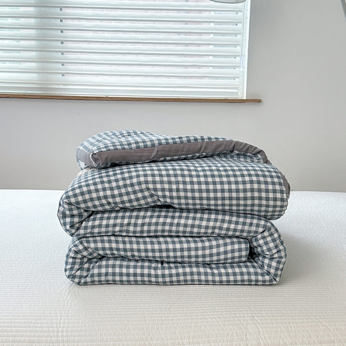 91家纺网 家纺一手货源 找家纺 森林人 2023新款A类水洗棉立体大豆被2 立体-浅蓝小格