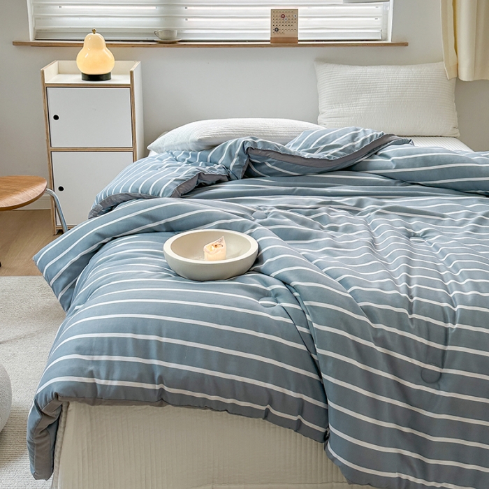 91家纺网 家纺一手货源 找家纺 森林人 2023新款A类水洗棉立体大豆被2 立体-条纹蓝