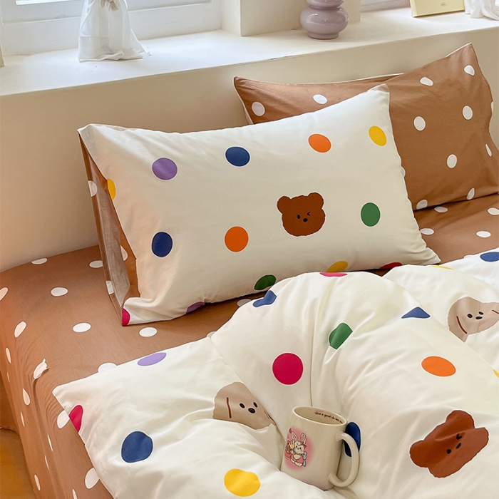 91家纺网 家纺一手货源 找家纺 沐棉 2023新款全棉13372小清新印花四件套 波点熊