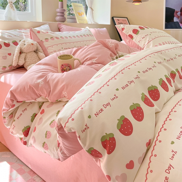 91家纺网 家纺一手货源 找家纺 沐棉 2023新款全棉13372小清新印花四件套 草莓爱心