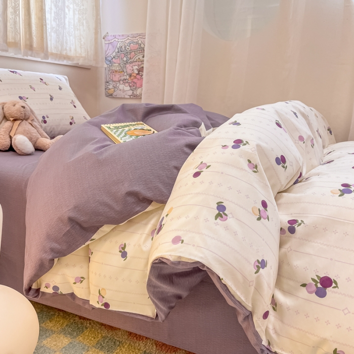 91家纺网 家纺一手货源 找家纺 简宜13070纯棉全棉40支斜纹卡通小清新学生床三件套四件套 紫葡仙子