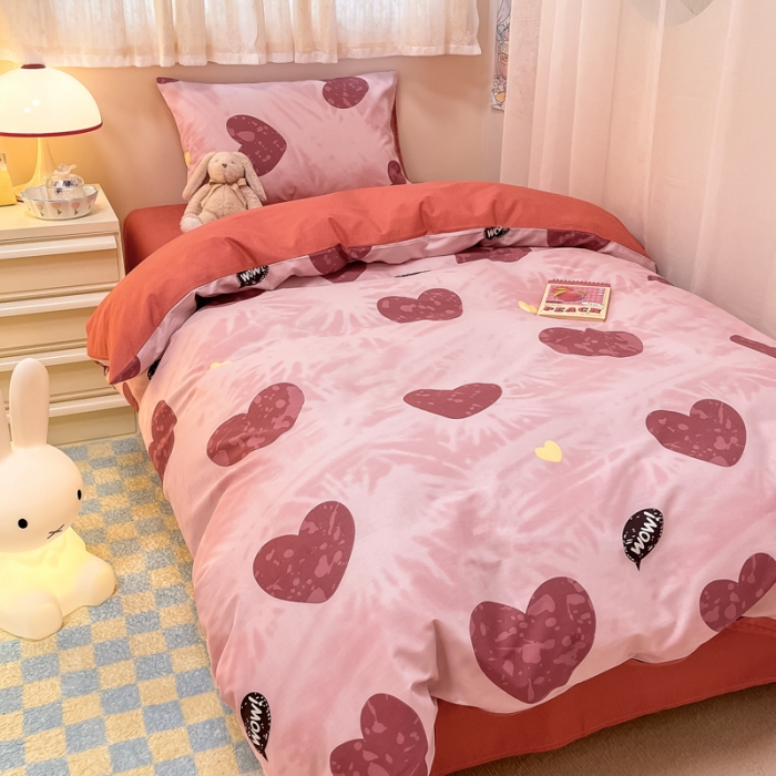 91家纺网 家纺一手货源 找家纺 简宜13070纯棉全棉40支斜纹卡通小清新学生床三件套四件套 浓情爱意