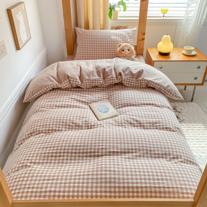 91家纺网 家纺一手货源 找家纺 吉象 2025新款色织学生水洗棉上下铺三件套 咖小格