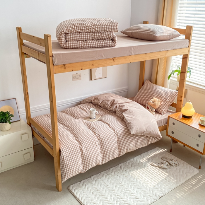 91家纺网 家纺一手货源 找家纺 吉象 2025新款色织学生水洗棉上下铺三件套 咖小格