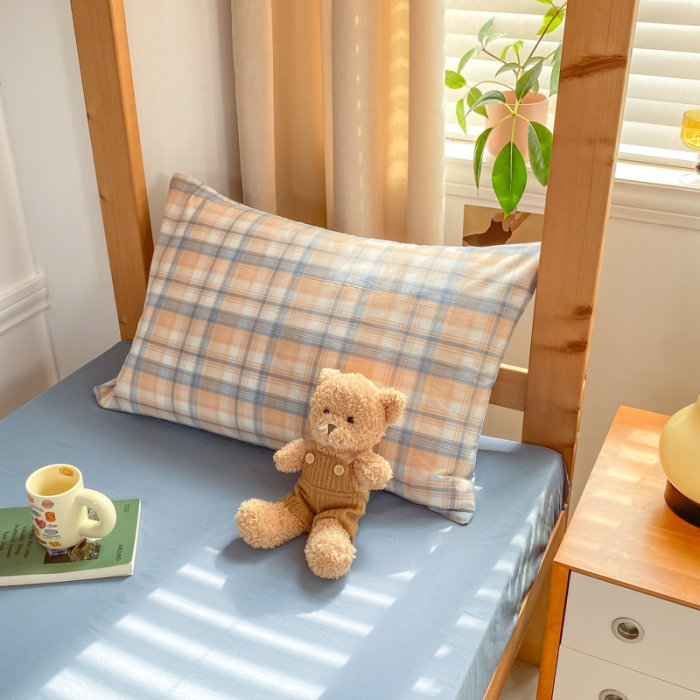 91家纺网 家纺一手货源 找家纺 吉象 2025新款色织学生水洗棉上下铺三件套 云端