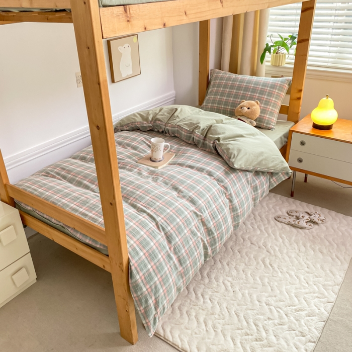 91家纺网 家纺一手货源 找家纺 吉象 2025新款色织学生水洗棉上下铺三件套 初晴绿