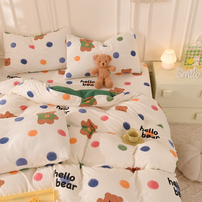 91家纺网 家纺一手货源 找家纺 甜之梦 2025新款针织棉印花四件套 波点熊