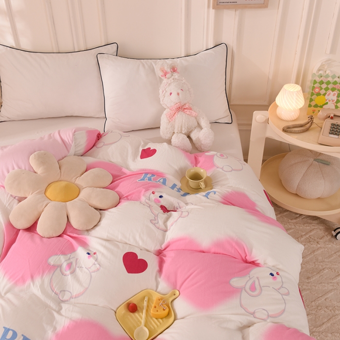 91家纺网 家纺一手货源 找家纺 甜之梦 2025新款针织棉印花单品被套 粉红爱心兔