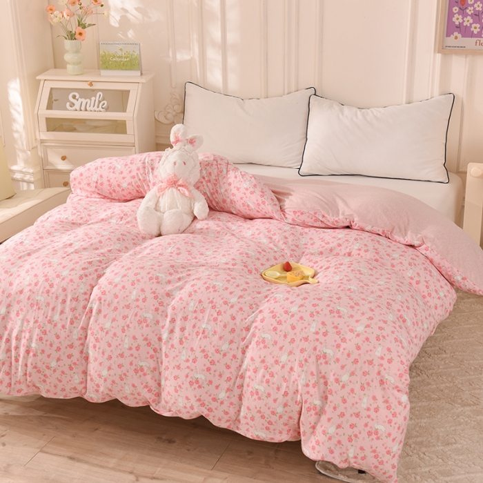 91家纺网 家纺一手货源 找家纺 甜之梦 2025新款针织棉印花单品被套 小碎花粉