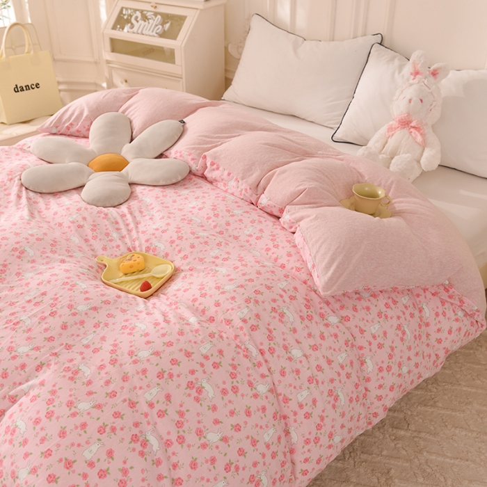 91家纺网 家纺一手货源 找家纺 甜之梦 2025新款针织棉印花单品被套 小碎花粉