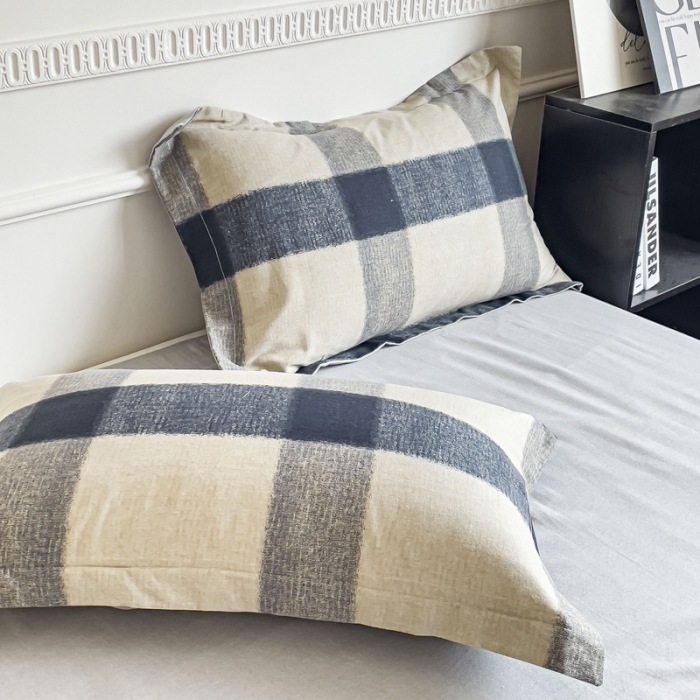 91家纺网 家纺一手货源 找家纺 金丝鸟 2023新款原棉磨毛四件套简约系列 摩卡格