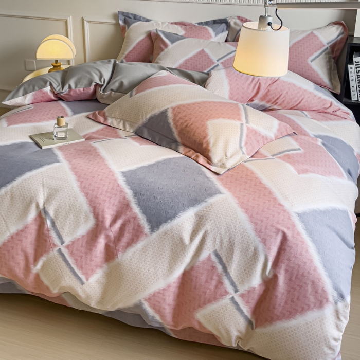 91家纺网 家纺一手货源 找家纺 金丝鸟 2023新款原棉磨毛四件套简约系列 斜格粉